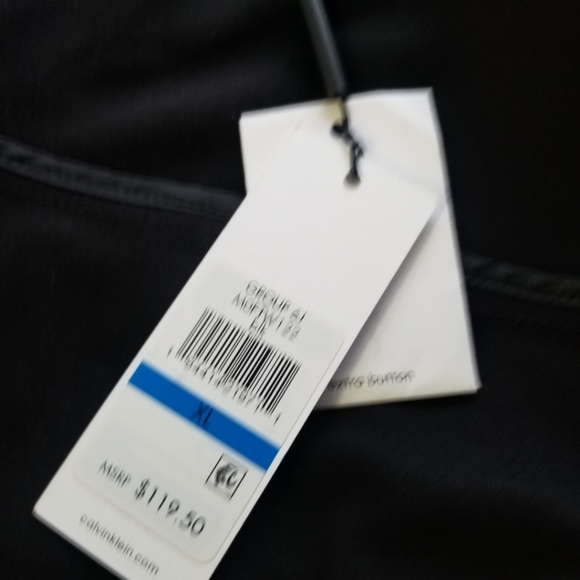 🆕️⬇️Calvin Klein Black Utility Drawstring Vest - Picture 14 of 16